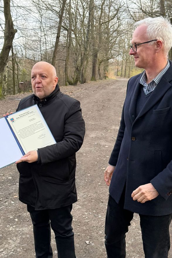 2-Krzysztof-Kalinowski-przewodniczacy-RM-Walbrzycha-i-Jakub-Madej-prezes-KSS-Bartnica